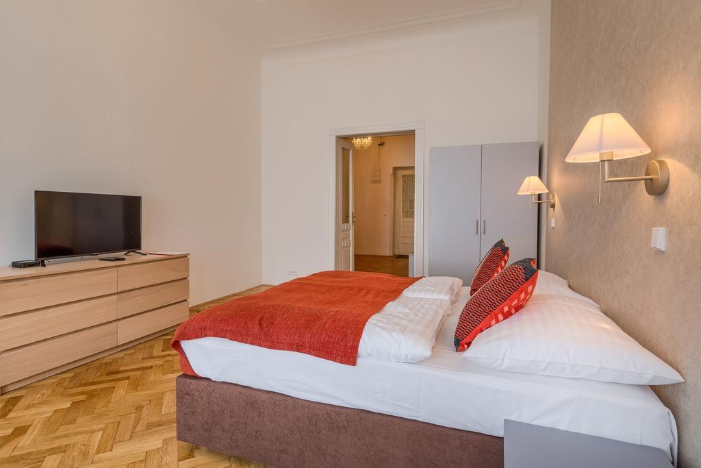 Apartments 39 Wenceslas Square Prága Kültér fotó
