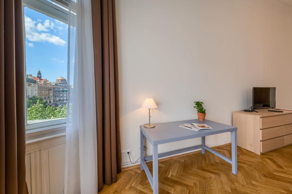 Apartments 39 Wenceslas Square Prága Kültér fotó