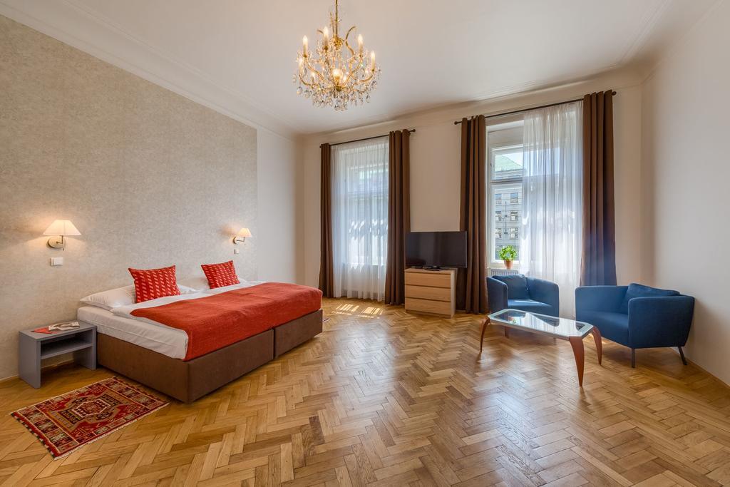 Apartments 39 Wenceslas Square Prága Kültér fotó