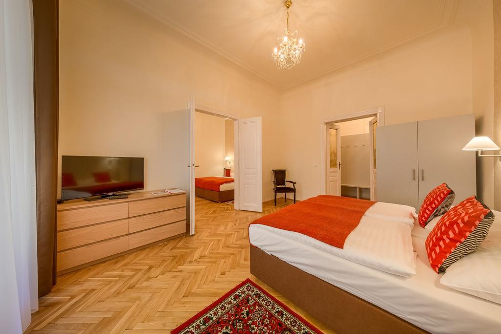 Apartments 39 Wenceslas Square Prága Kültér fotó