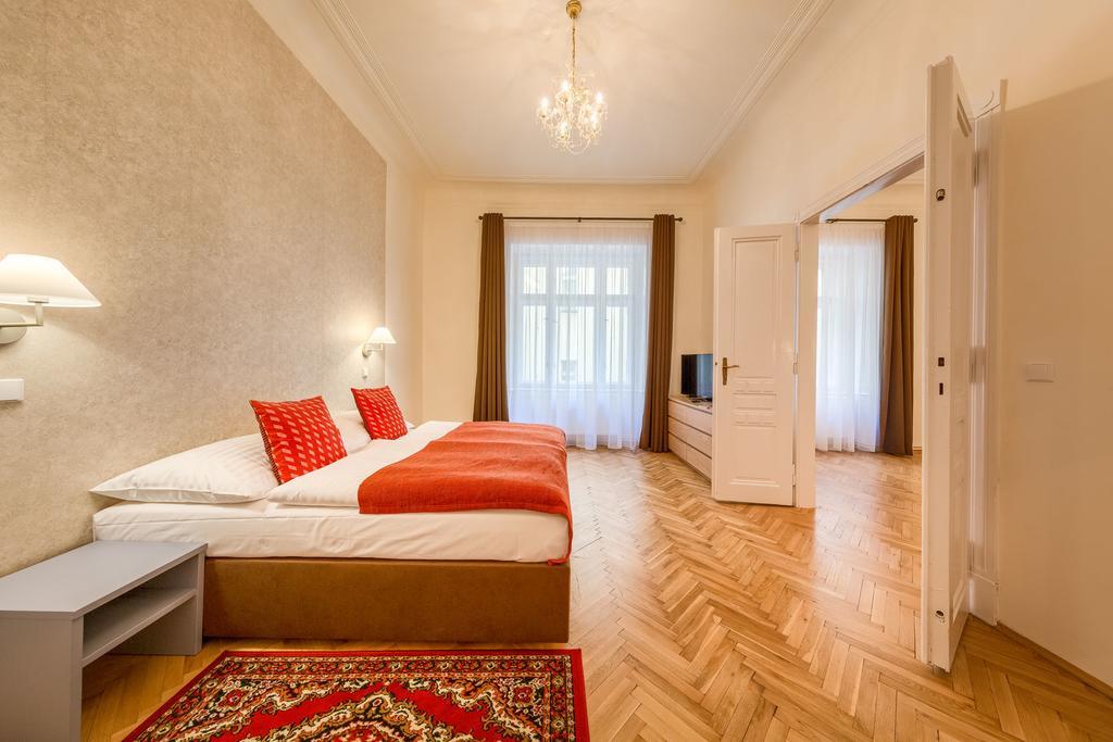 Apartments 39 Wenceslas Square Prága Kültér fotó